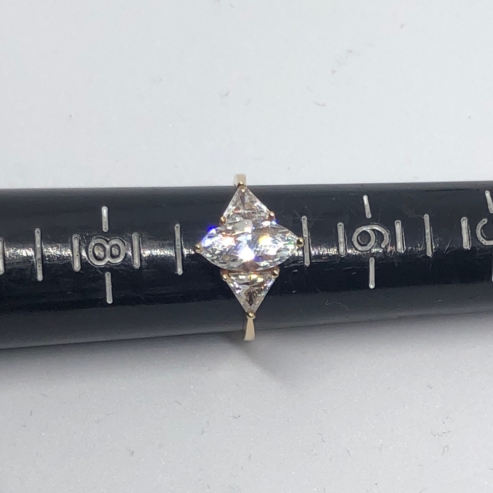 10KY Marquise Trillion Lindenwold CZ Ring Size 7